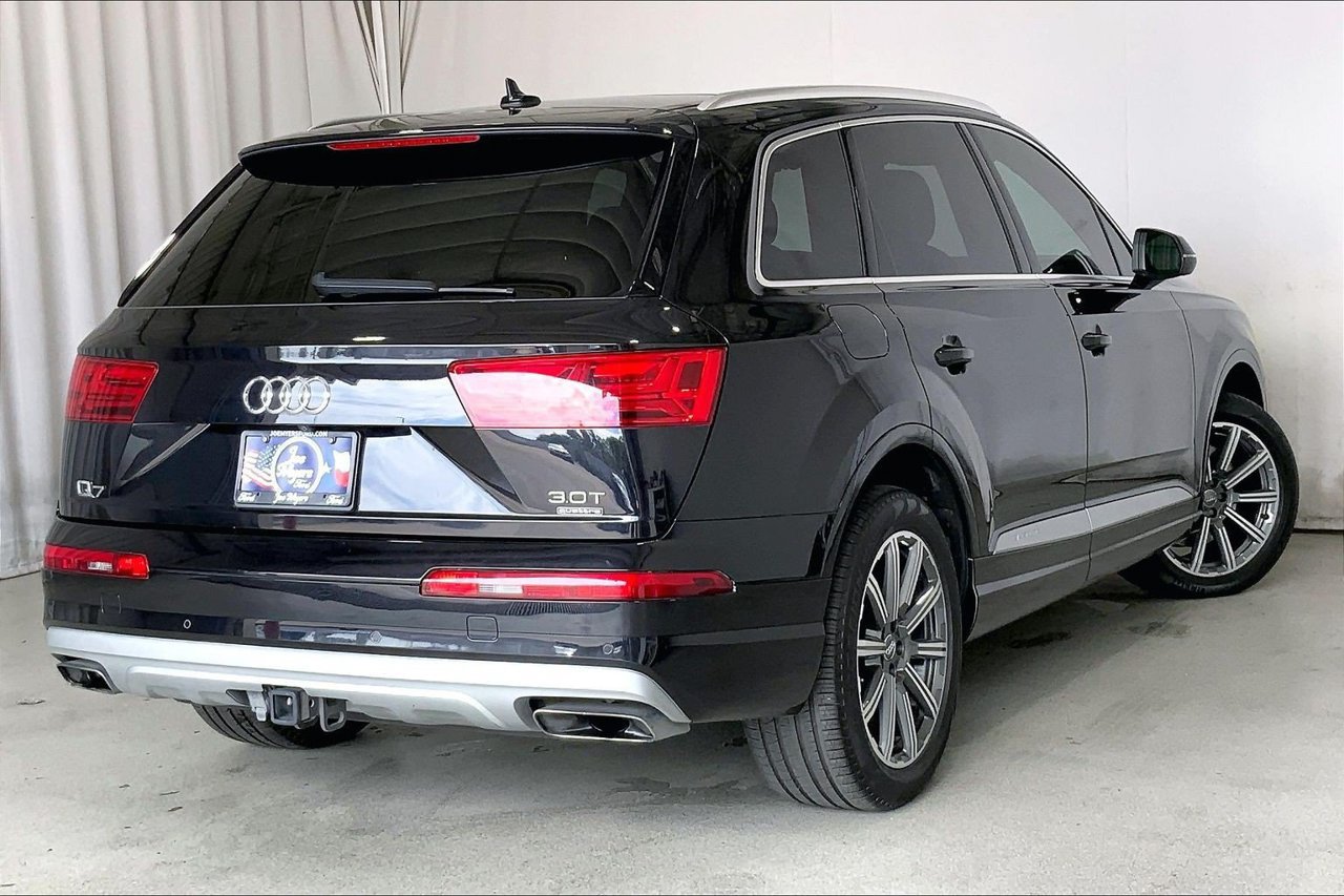 Used 2017 Audi Q7 3.0T Premium Plus AWD/4WD image 13