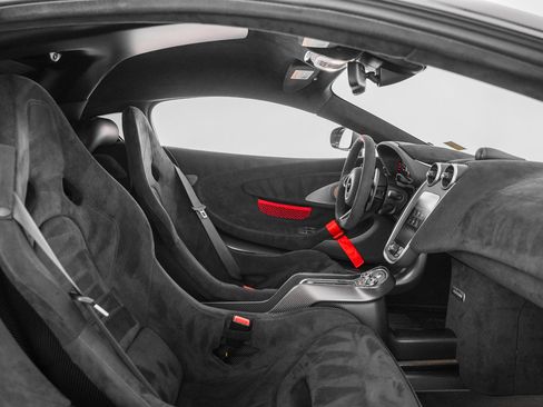 Used 2020 McLaren 620R RWD image 29