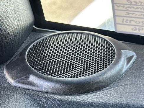 Used 2018 Jeep Wrangler Unlimited Sahara image 29