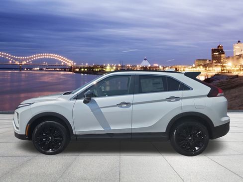 New 2025 Mitsubishi Eclipse Cross AWD image 2