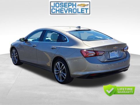 Used 2024 Chevrolet Malibu LT FWD image 3