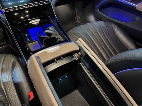 Used 2022 Mercedes-Benz EQS 450+ Sedan image 34