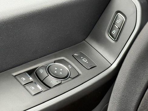 New 2025 Ford F350 XLT image 30