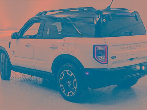 Certified 2024 Ford Bronco Sport Outer Banks image 4