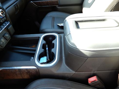 Used 2019 GMC Sierra 1500 Denali image 14