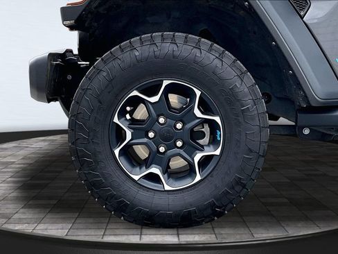 Certified 2023 Jeep Wrangler Unlimited Rubicon 4xe AWD/4WD image 32
