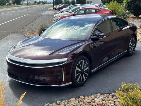 Used 2024 Lucid Air Touring AWD/4WD image 22
