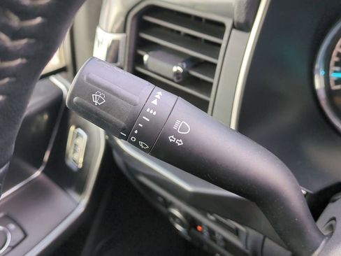 Certified 2022 Ford F150 XLT w/ Equipment Group 302A High image 30