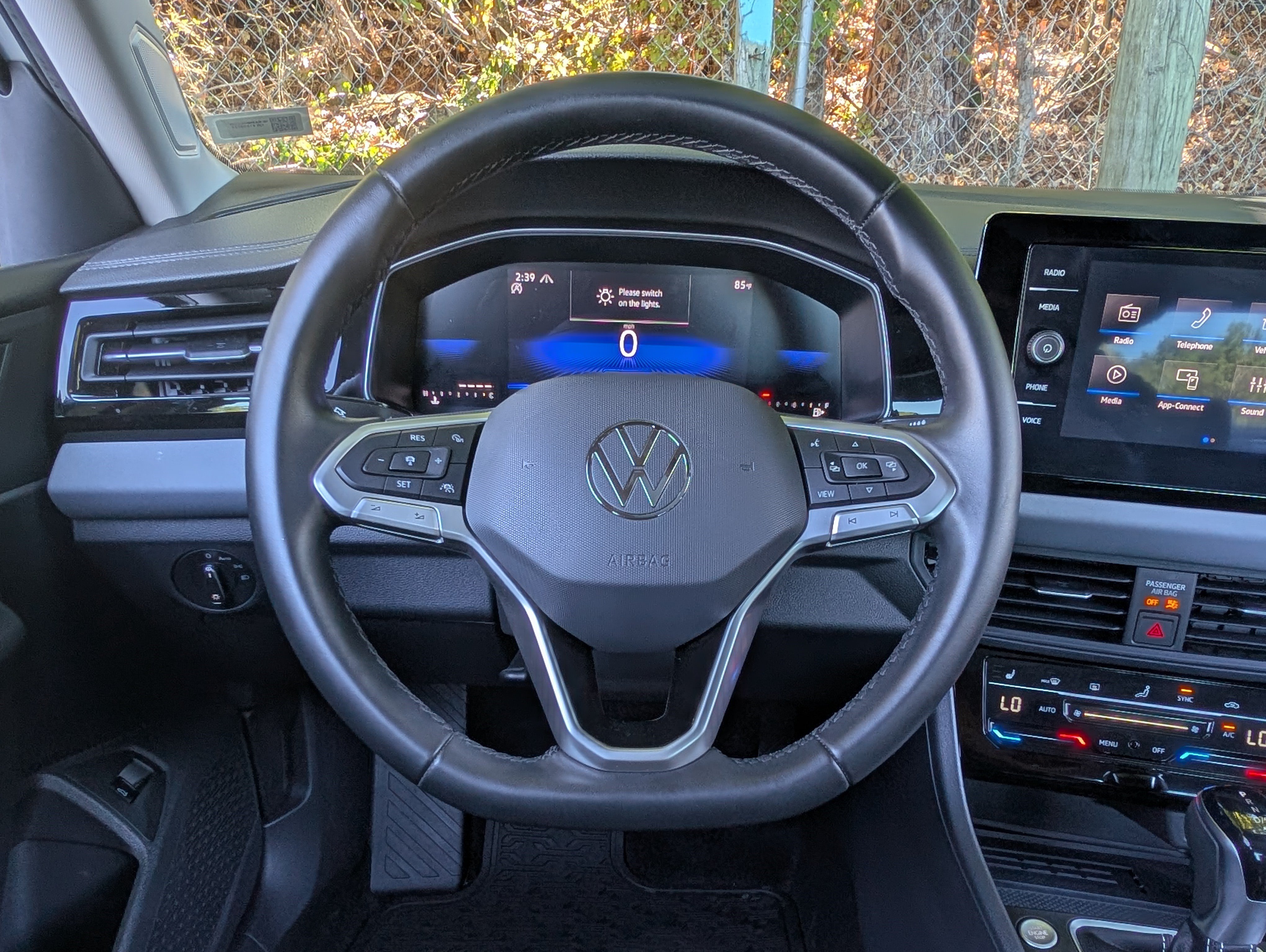 Used 2026 Volkswagen Jetta SE FWD image 23