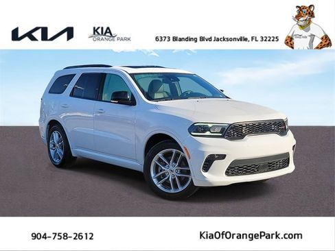 Used 2023 Dodge Durango GT image 1
