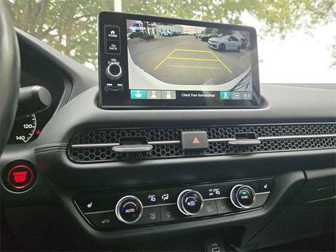 Used 2023 Honda HR-V EX-L image 18