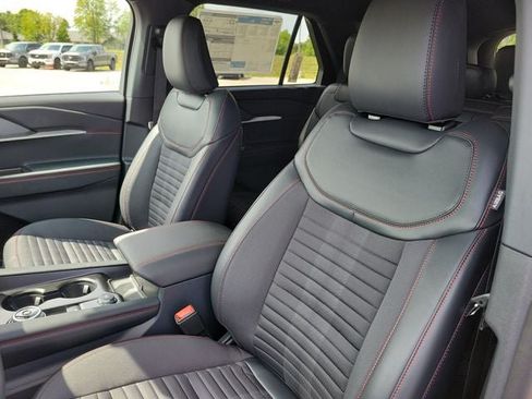 New 2027 Ford Explorer ST-Line w/ Premium Package AWD/4WD image 5
