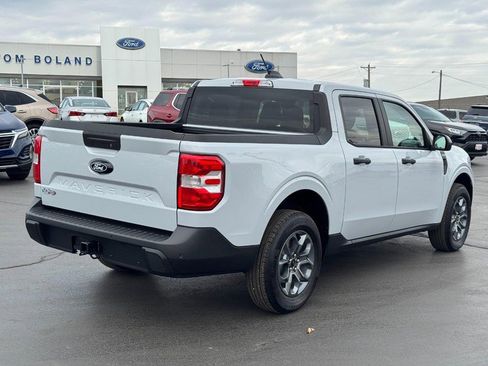 Used 2025 Ford Maverick XLT w/ XLT Luxury Package image 3