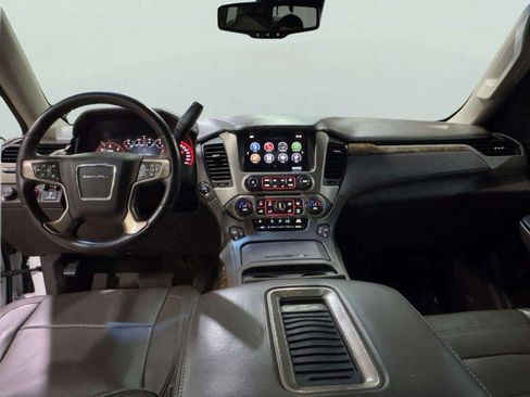 Used 2016 GMC Yukon Denali w/ Open Road Package image 32