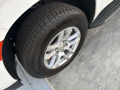 Used 2022 Chevrolet Tahoe LT w/ Luxury Package