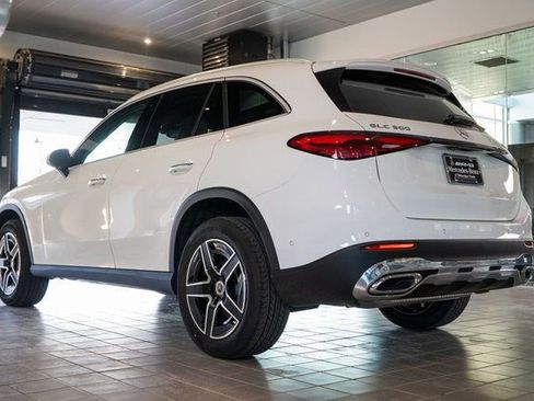 New 2026 Mercedes-Benz GLC 300 4MATIC image 6