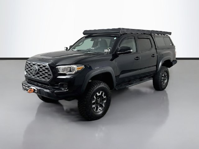 Used 2020 Toyota Tacoma TRD Off-Road AWD/4WD image 3