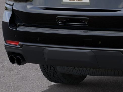 New 2026 Chevrolet Suburban Z71 AWD/4WD image 14