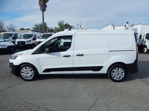 Used 2022 Ford Transit Connect XL image 5