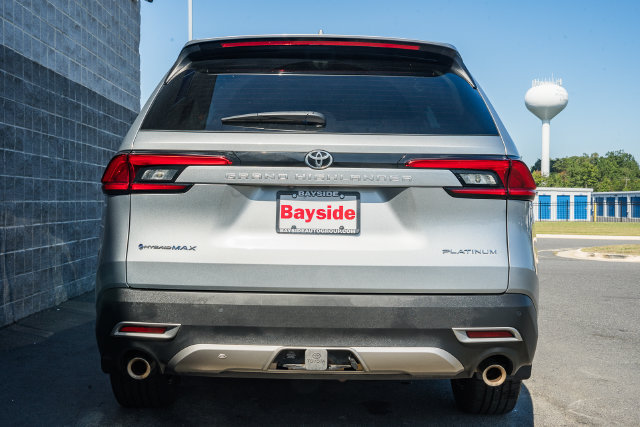Used 2024 Toyota Grand Highlander AWD Hybrid image 6