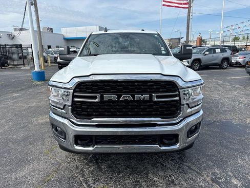 Used 2024 RAM 2500 Big Horn AWD/4WD image 47
