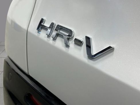 New 2026 Honda HR-V EX-L image 6