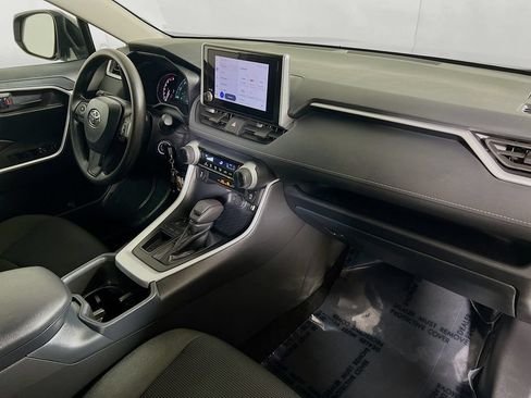 Certified 2025 Toyota RAV4 LE FWD image 25
