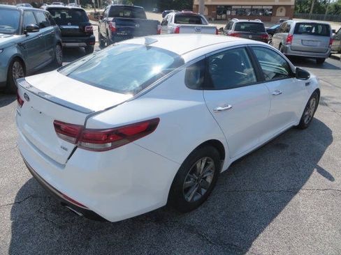 Used 2017 Kia Optima LX w/ Value Package FWD image 24