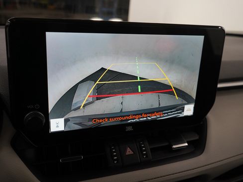 Used 2025 Toyota RAV4 Limited image 21