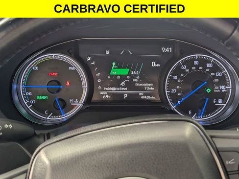 Used 2024 Toyota Venza Nightshade AWD/4WD image 18