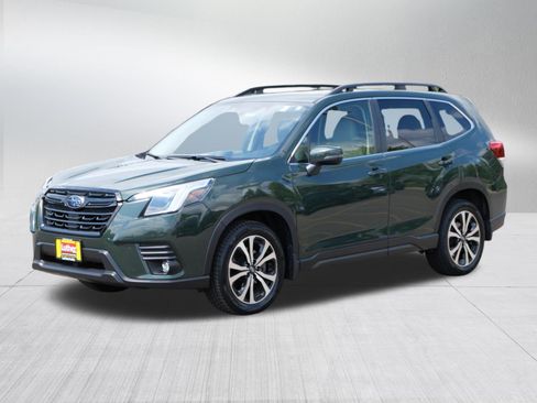 Used 2024 Subaru Forester Limited AWD/4WD image 3