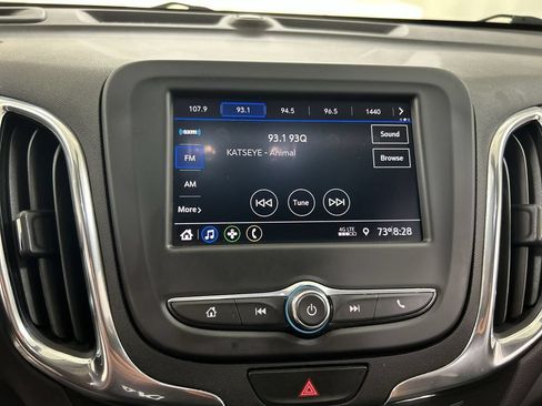 Used 2021 Chevrolet Equinox LT AWD/4WD image 14