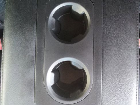 Used 2022 RAM 2500 Limited w/ Towing Technology Group image 9