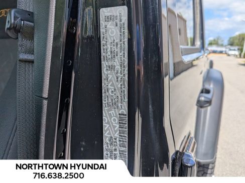 Used 2026 Jeep Gladiator Mojave AWD/4WD image 36