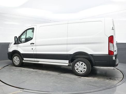 Used 2025 Ford Transit 250 Low Roof w/ Exterior Upgrade Package RWD image 4