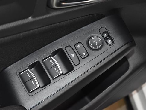 Used 2024 Honda Civic LX image 5