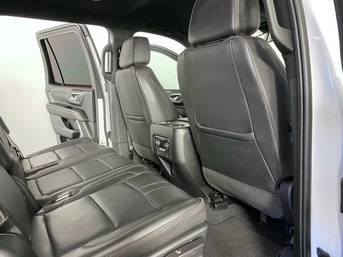 Used 2023 Chevrolet Tahoe RST AWD/4WD image 25