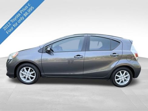 Used 2012 Toyota Prius C Four FWD image 2