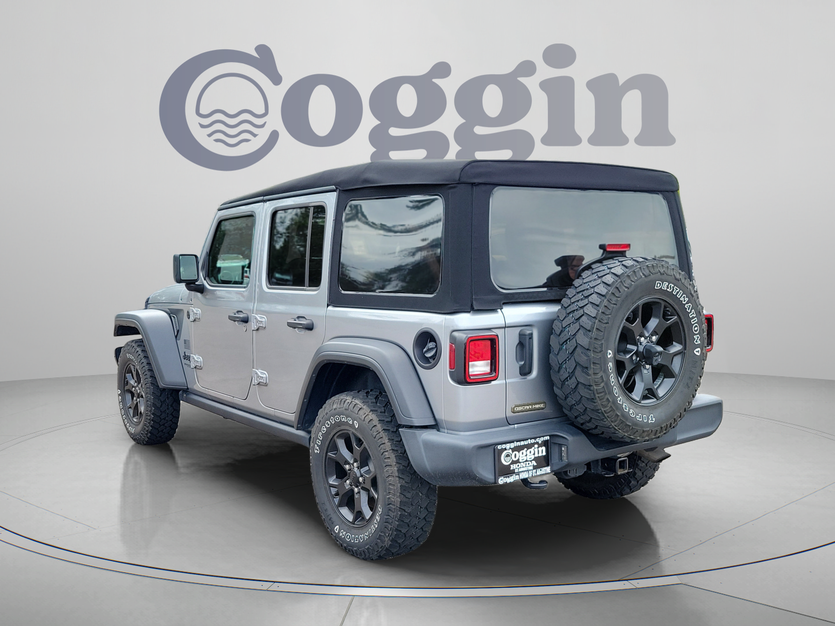 Used 2021 Jeep Wrangler Unlimited Sport AWD/4WD image 3
