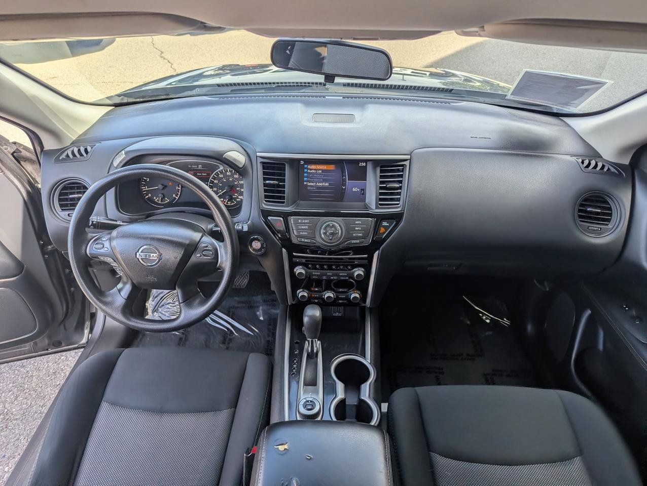 Used 2018 Nissan Pathfinder S AWD/4WD image 22