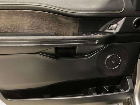 Used 2020 Ford Expedition Max Limited w/ Equipment Group 301A image 17