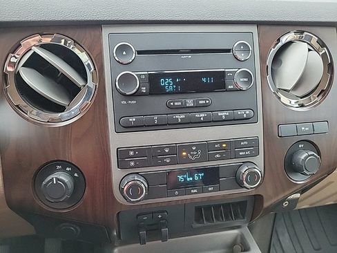 Used 2012 Ford F250 Lariat w/ Chrome Pkg AWD/4WD image 13