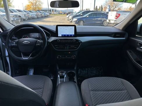 Used 2020 Ford Escape SE image 22