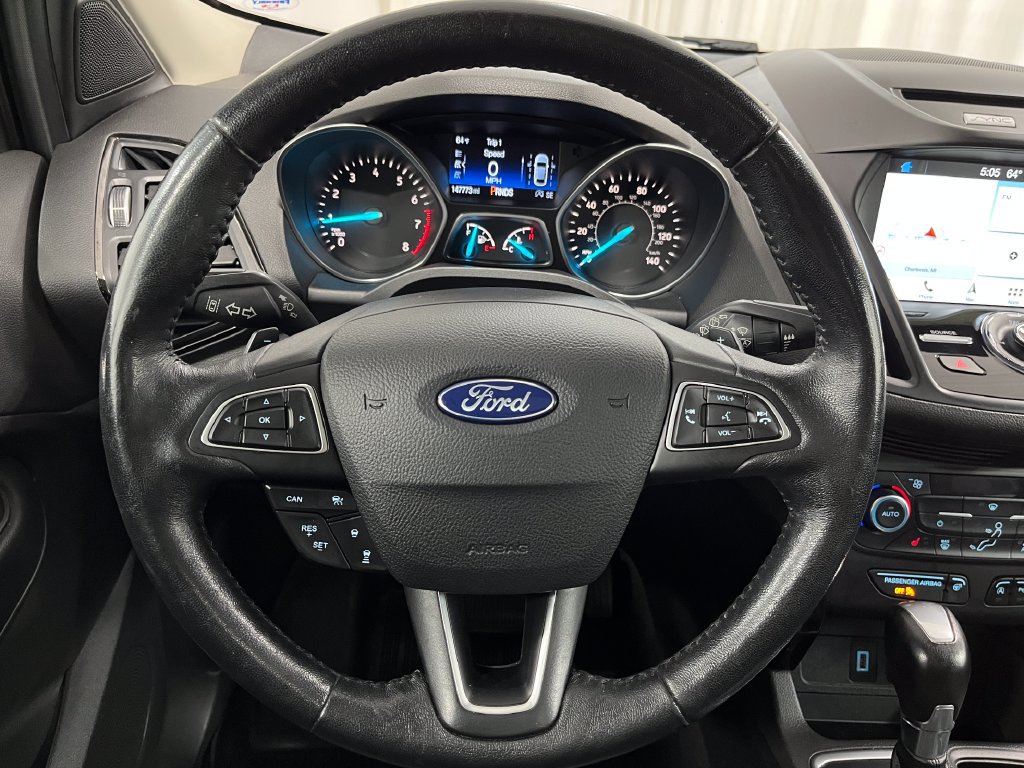 Used 2018 Ford Escape Titanium w/ Ford Safe & Smart Package AWD/4WD image 21