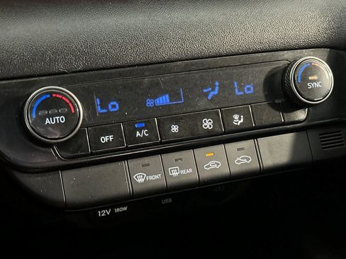 Used 2026 Hyundai Elantra Sport FWD image 22