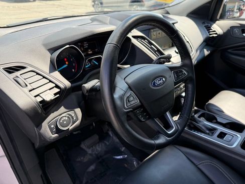 Used 2019 Ford Escape SEL AWD/4WD image 17