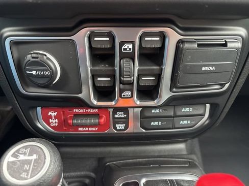 New 2026 Jeep Gladiator Rubicon AWD/4WD image 28