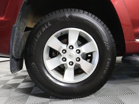 Used 2013 Toyota 4Runner SR5 w/ Premium Pkg AWD/4WD image 7