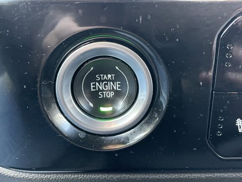 Certified 2023 GMC Sierra 1500 Elevation image 33