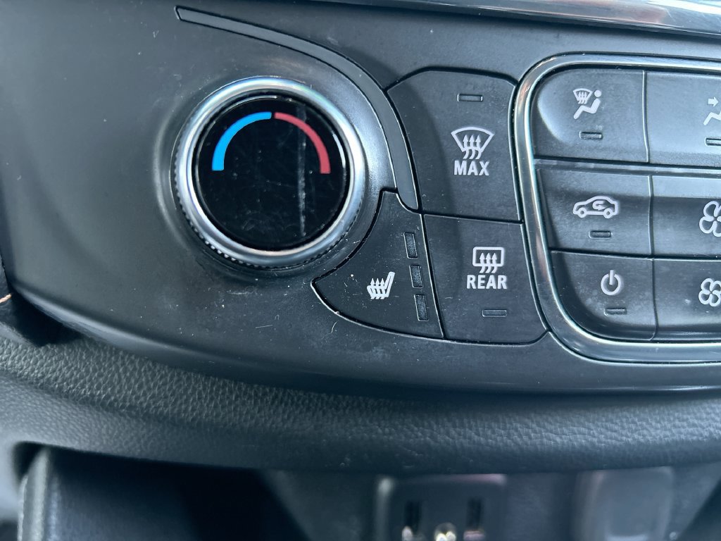 Used 2019 Chevrolet Traverse LT AWD/4WD image 32